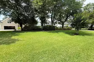 213 Ashmont Dr, Wando, SC 29492 - Photo 3