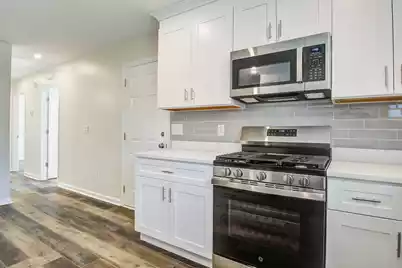 1664 Pierpont Avenue, Charleston, SC 29414 - Photo 11