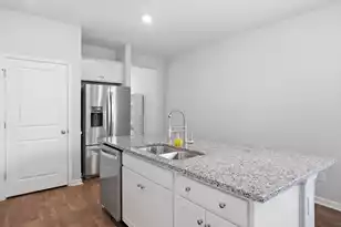 665 Silver Spruce St, Summerville, SC 29486 - Photo 9