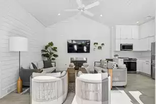 922 McCants Dr, Mount Pleasant, SC 29464 - Photo 77