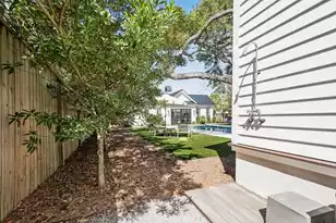 922 McCants Dr, Mount Pleasant, SC 29464 - Photo 87