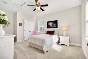 250 Rowans Creek Dr, Charleston, SC 29492 - Photo 25