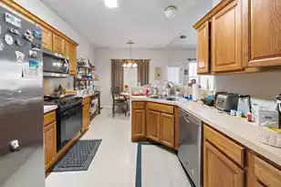 154 Chatfield Cir, Goose Creek, SC 29445 - Photo 7