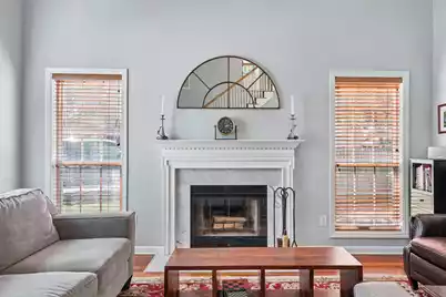 733 Ginglis Way, Mount Pleasant, SC 29464 - Photo 9