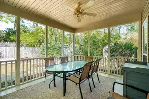 733 Ginglis Way, Mount Pleasant, SC 29464 - Photo 5