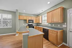 8950 Planters Row Ln, Summerville, SC 29485 - Photo 9