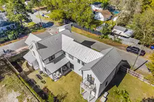 641 Palmetto St, Mount Pleasant, SC 29464 - Photo 5