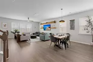 102 Berry Holw Rd, Summerville, SC 29486 - Photo 13