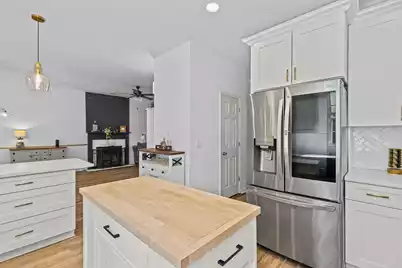 800 Essex Drive, Summerville, SC 29485 - Photo 15