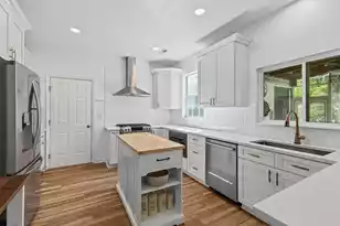 800 Essex Dr, Summerville, SC 29485 - Photo 13