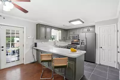 221 Froman Drive, Summerville, SC 29483 - Photo 9