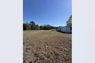 1830 Goslin Pond Rd, Summerton, SC 29148 - Photo 5