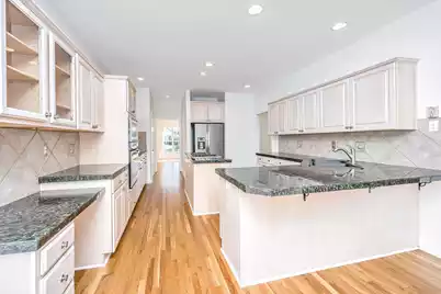 3930 Colonel Vanderhorst Circle, Mount Pleasant, SC 29466 - Photo 13