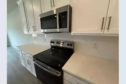 5051 Blackberry Lane, Ravenel, SC 29470 - Photo 11