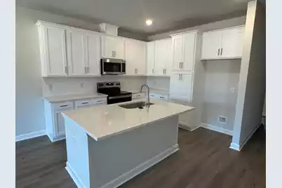 5051 Blackberry Lane Lane, Ravenel, SC 29470 - Photo 3