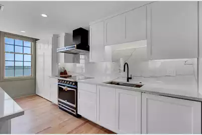 1 King Street #Apt 607, Charleston, SC 29401 - Photo 7