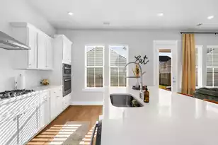 109 Marions Oak Dr, Summerville, SC 29486 - Photo 11