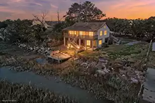 1538 Periwinkle Dr, Mount Pleasant, SC 29466 - Photo 3