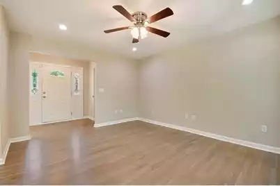 8045 Nantuckett Avenue, North Charleston, SC 29420 - Photo 3