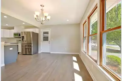 8045 Nantuckett Avenue, North Charleston, SC 29420 - Photo 7