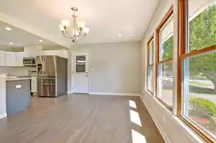 8045 Nantuckett Ave, North Charleston, SC 29420 - Photo 7