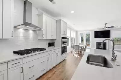 383 Wappoo Trace Lane, Summerville, SC 29486 - Photo 11