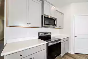 8019 Precious Ct, Ravenel, SC 29470 - Photo 9