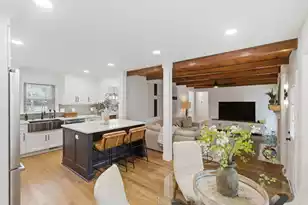 101 Huckleberry Ln, Summerville, SC 29485 - Photo 9