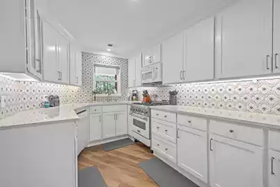 1854 Hutton Court, Charleston, SC 29407 - Photo 17