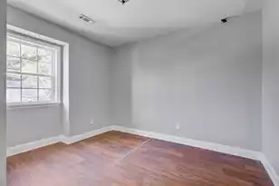 30 Poinsett St, Charleston, SC 29403 - Photo 31