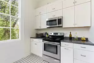 165 Rutledge Ave, Charleston, SC 29403 - Photo 19