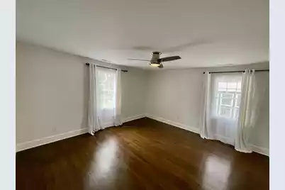 3 1/2 St Michaels Alley, Charleston, SC 29401 - Photo 13