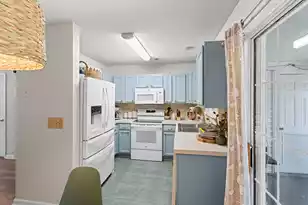 8156 Shadow Oak Dr, North Charleston, SC 29406 - Photo 7