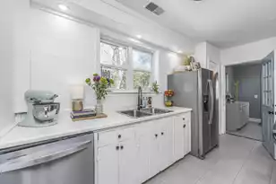 6 Stratford Rd, Charleston, SC 29407 - Photo 11