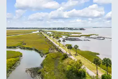 211 Haddrell Street, Mount Pleasant, SC 29464 - Photo 23