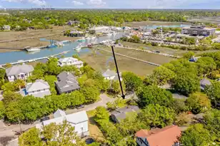 211 Haddrell St, Mount Pleasant, SC 29464 - Photo 19