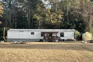 40 Hillview Rd, Saint Matthews, SC 29135 - Photo 5