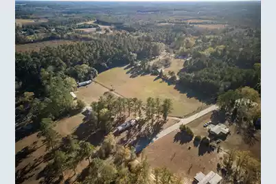 40 Hillview Road, Saint Matthews, SC 29135 - Photo 1