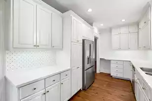 14 Lamboll St, Charleston, SC 29401 - Photo 23