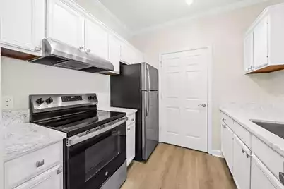 45 Sycamore Avenue #1011, Charleston, SC 29407 - Photo 15