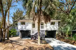 16 Twin Oaks Ln, Isle Of Palms, SC 29451 - Photo 1