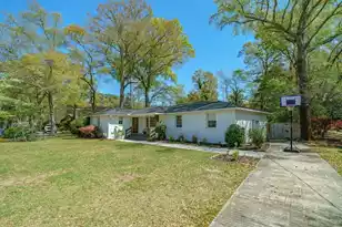 673 Edmonds Dr, Charleston, SC 29412 - Photo 35