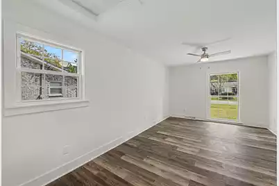 1075 Quail Drive, Charleston, SC 29412 - Photo 13