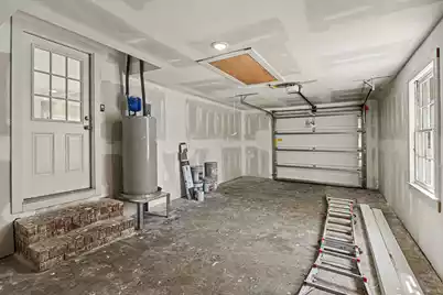 1075 Quail Drive, Charleston, SC 29412 - Photo 23