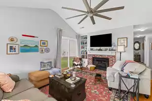 140 Alston Cir, Goose Creek, SC 29445 - Photo 5