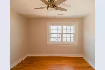 25 Ashley Avenue, Charleston, SC 29401 - Photo 15