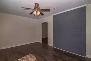 403 Tulip St, Summerville, SC 29483 - Photo 3