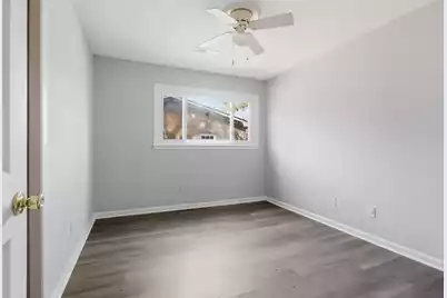 1240 Oakcrest Drive, Charleston, SC 29412 - Photo 15