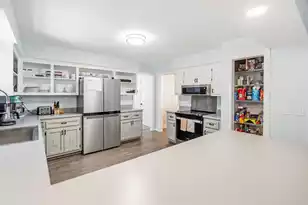 304 Shell Park Cir, Beaufort, SC 29906 - Photo 15