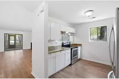 2745 Jobee Drive #Unit 204, Charleston, SC 29414 - Photo 5